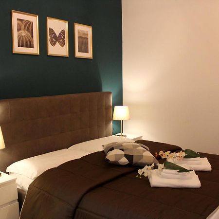 Bologna Central Apartments - Indipendenza 36 Luaran gambar