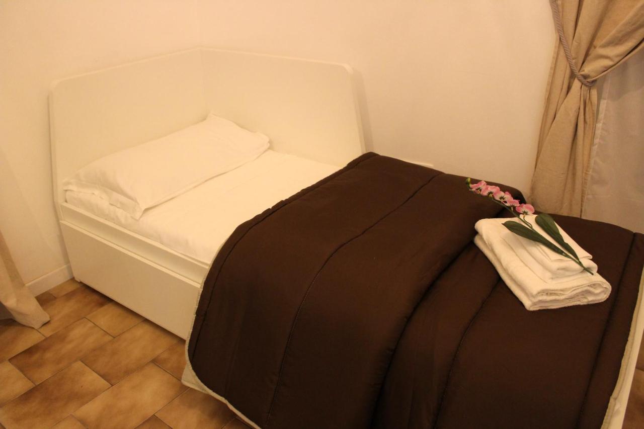 Bologna Central Apartments - Indipendenza 36 Luaran gambar