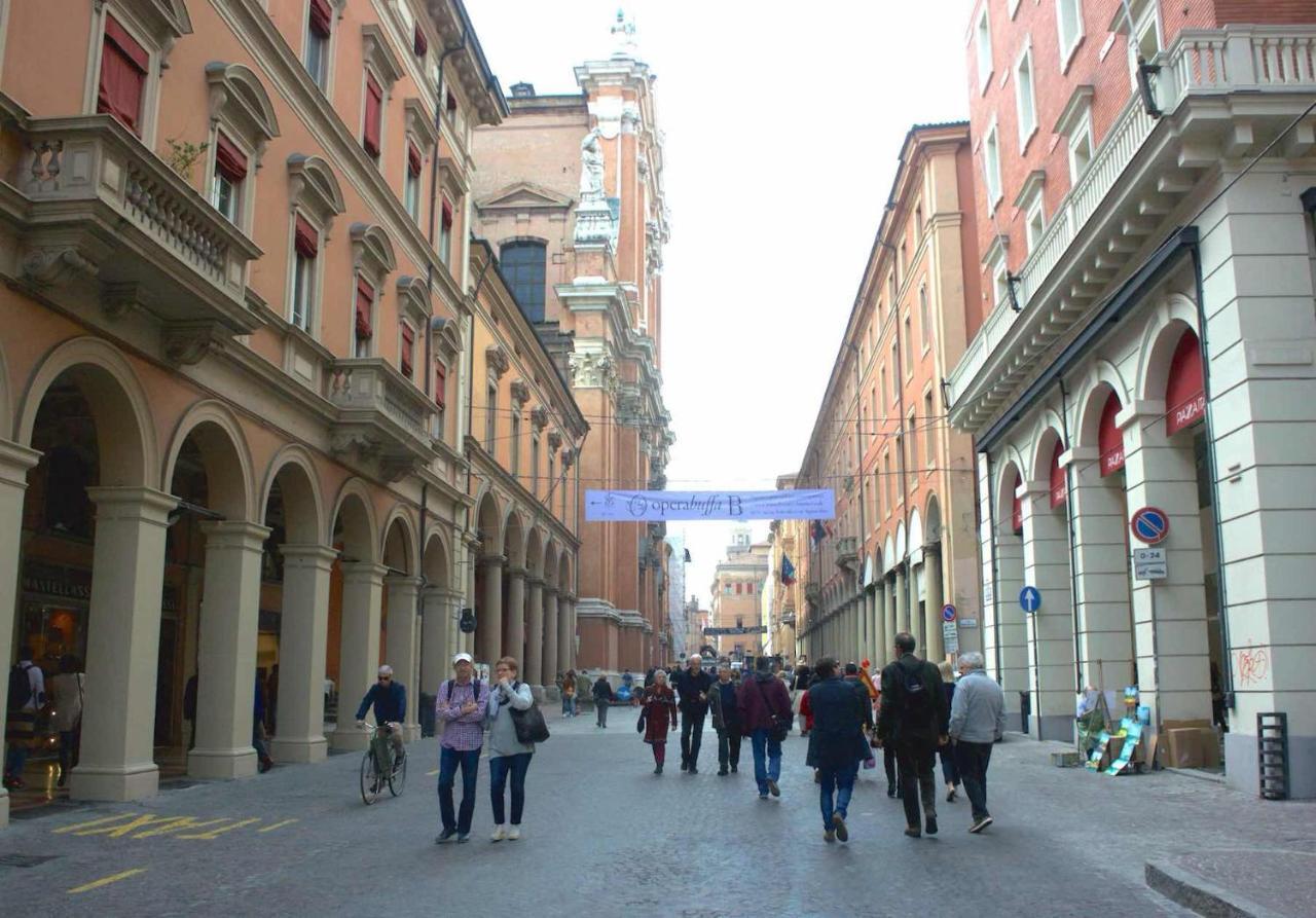 Bologna Central Apartments - Indipendenza 36 Luaran gambar
